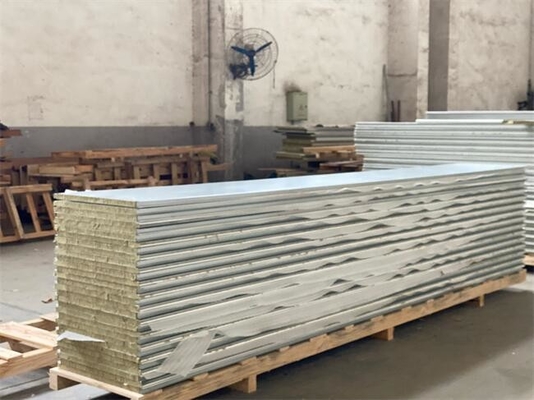 Mua Tấm Sandwich cách nhiệt bằng nhôm trần Rockwool 50mm sản xuất trực tuyến
